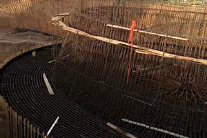 黔南砼烟囱新建施工现场